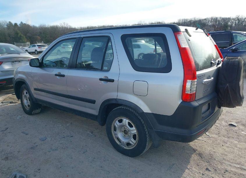 Photo 3 of 2005 Honda Cr-v LX (VIN JHLRD68595C007942)