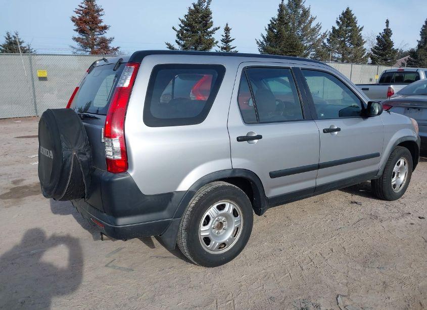 Photo 4 of 2005 Honda Cr-v LX (VIN JHLRD68595C007942)