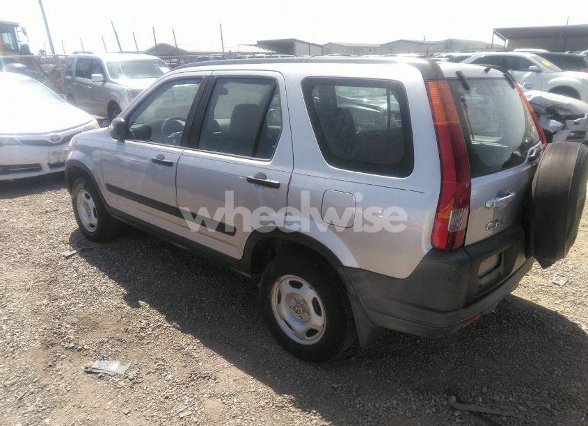 Photo 3 of 2002 Honda Cr-v LX (VIN JHLRD685X2C022199)