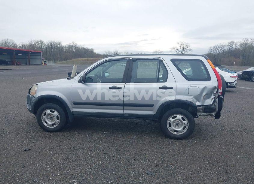 Photo 15 of 2003 Honda Cr-v LX (VIN JHLRD685X3C005548)