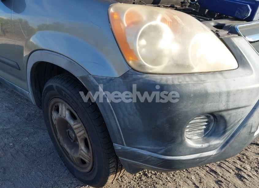 Photo 12 of 2005 Honda Cr-v LX (VIN JHLRD685X5C010946)