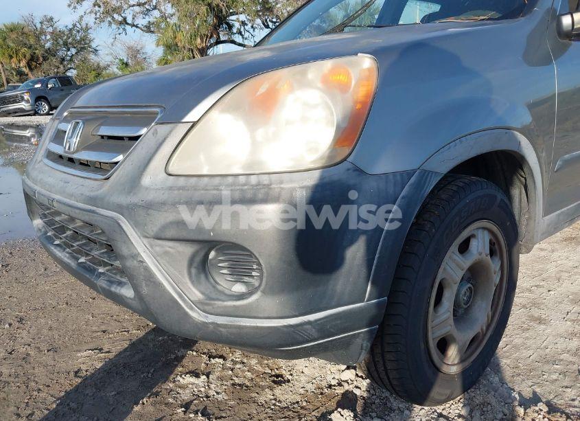 Photo 13 of 2005 Honda Cr-v LX (VIN JHLRD685X5C010946)