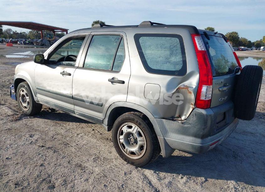 Photo 3 of 2005 Honda Cr-v LX (VIN JHLRD685X5C010946)