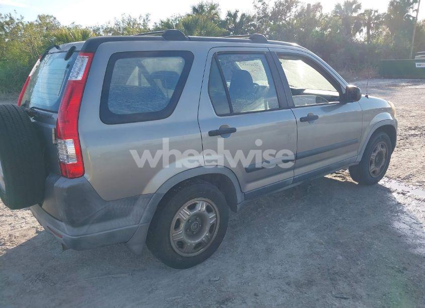 Photo 4 of 2005 Honda Cr-v LX (VIN JHLRD685X5C010946)