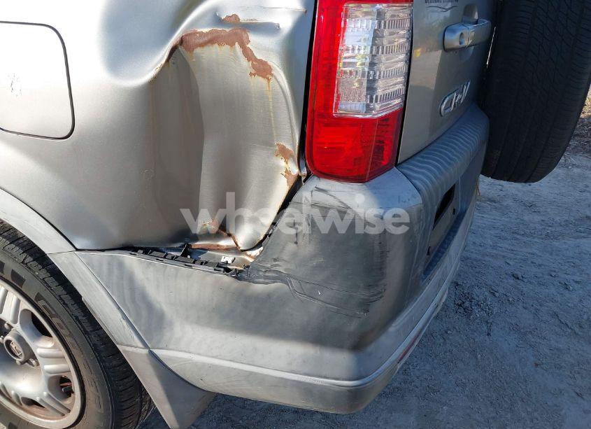 Photo 6 of 2005 Honda Cr-v LX (VIN JHLRD685X5C010946)