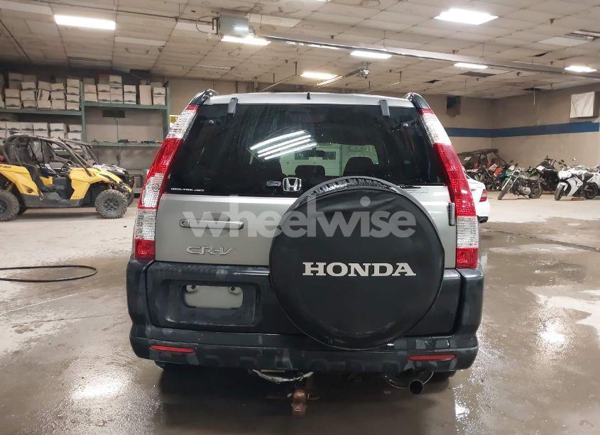Photo 16 of 2005 Honda Cr-v EX (VIN JHLRD77815C014384)