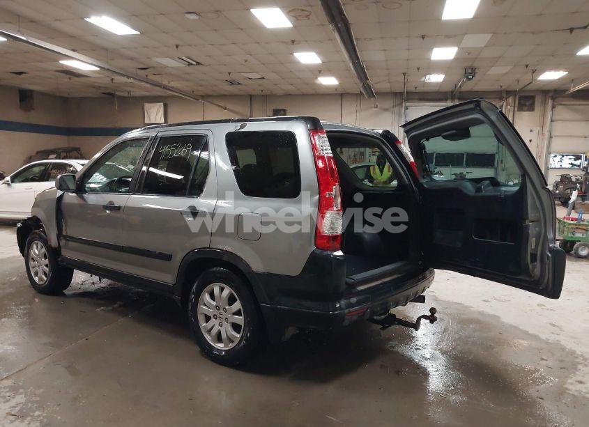 Photo 3 of 2005 Honda Cr-v EX (VIN JHLRD77815C014384)
