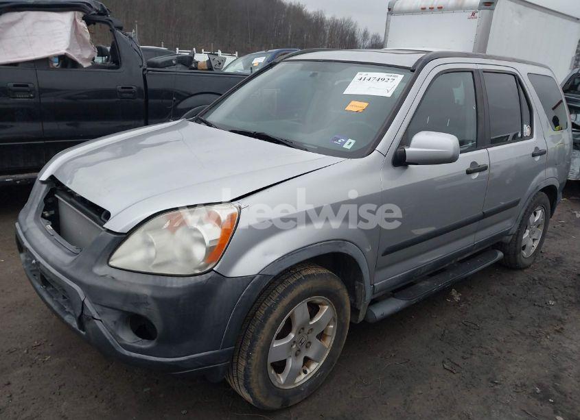 Photo 2 of 2005 Honda Cr-v EX (VIN JHLRD77835C027735)