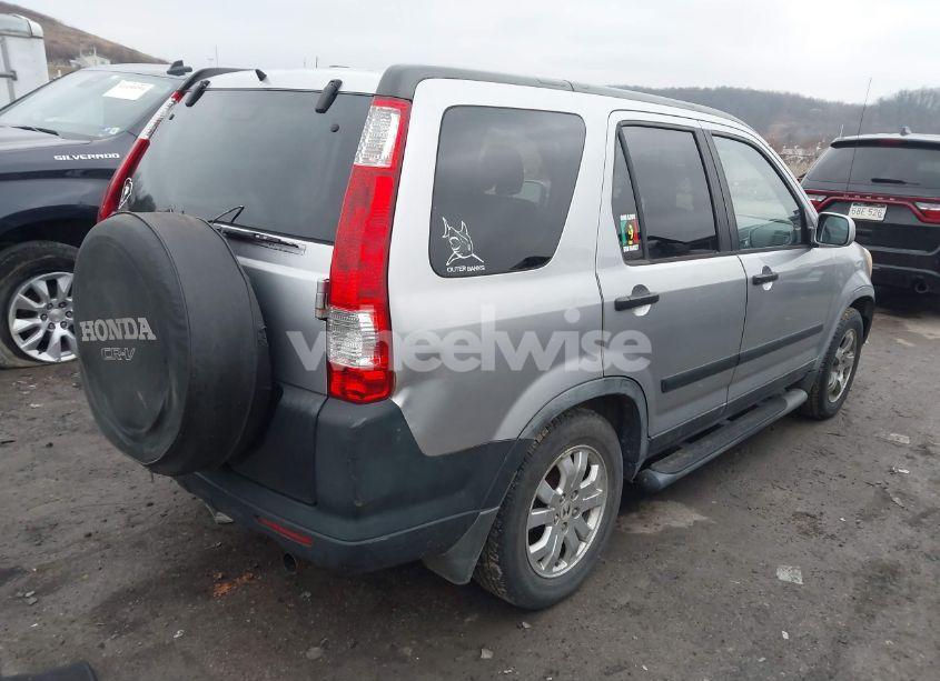 Photo 4 of 2005 Honda Cr-v EX (VIN JHLRD77835C027735)