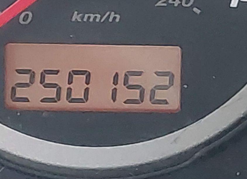 Photo 16 of 2002 Honda Cr-v EX (VIN JHLRD77852C070629)