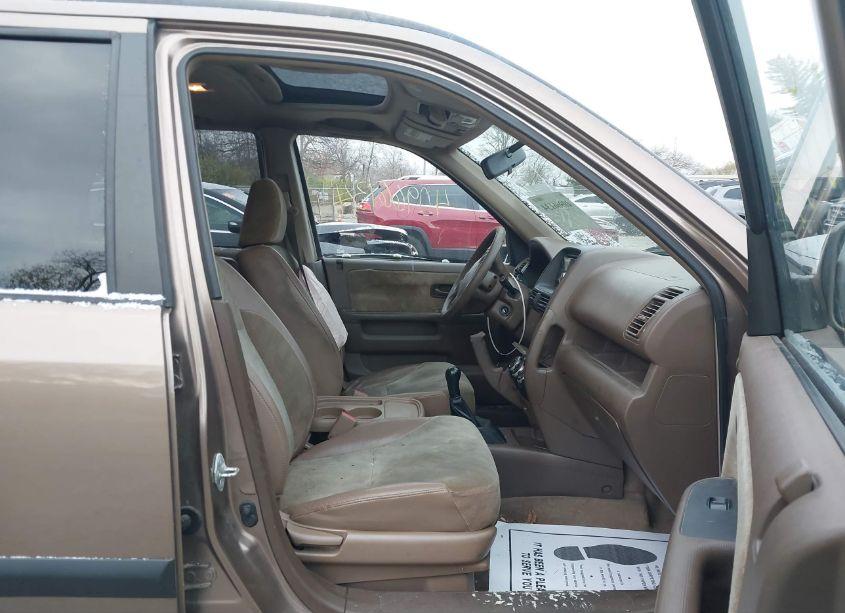 Photo 5 of 2002 Honda Cr-v EX (VIN JHLRD77852C070629)