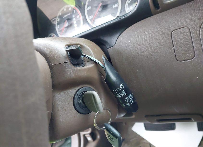 Photo 6 of 2002 Honda Cr-v LX (VIN JHLRD78412C021472)