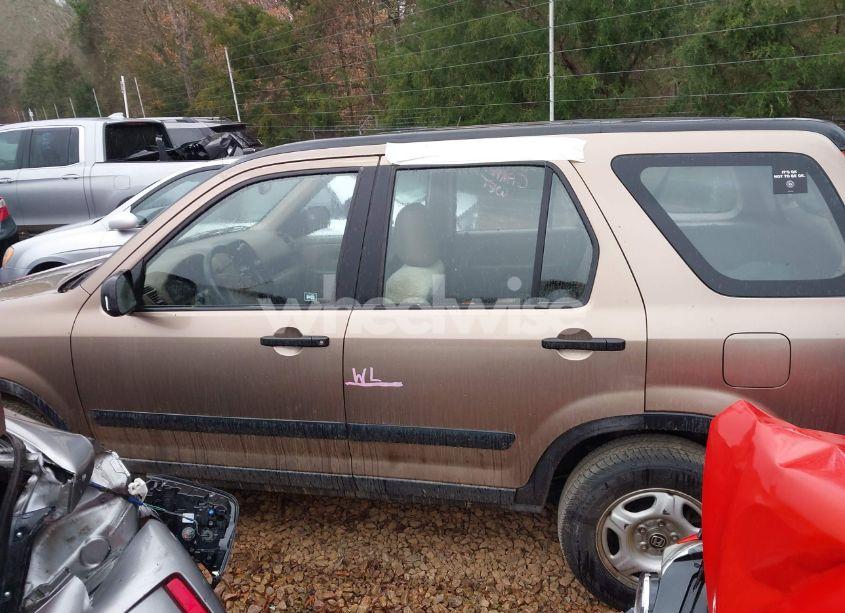 Photo 14 of 2002 Honda Cr-v LX (VIN JHLRD78422C030164)