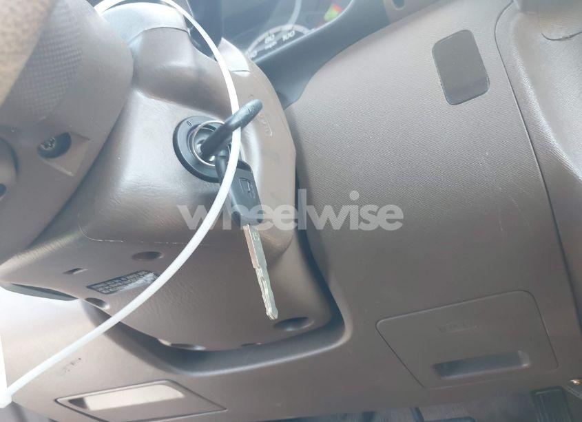 Photo 11 of 2002 Honda Cr-v LX (VIN JHLRD78422C069482)