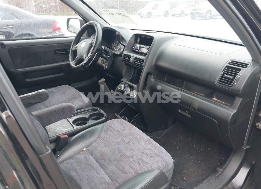 Photo 5 of 2002 Honda Cr-v LX (VIN JHLRD78432C016466)