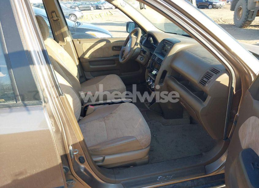 Photo 5 of 2002 Honda Cr-v LX (VIN JHLRD78432C091572)