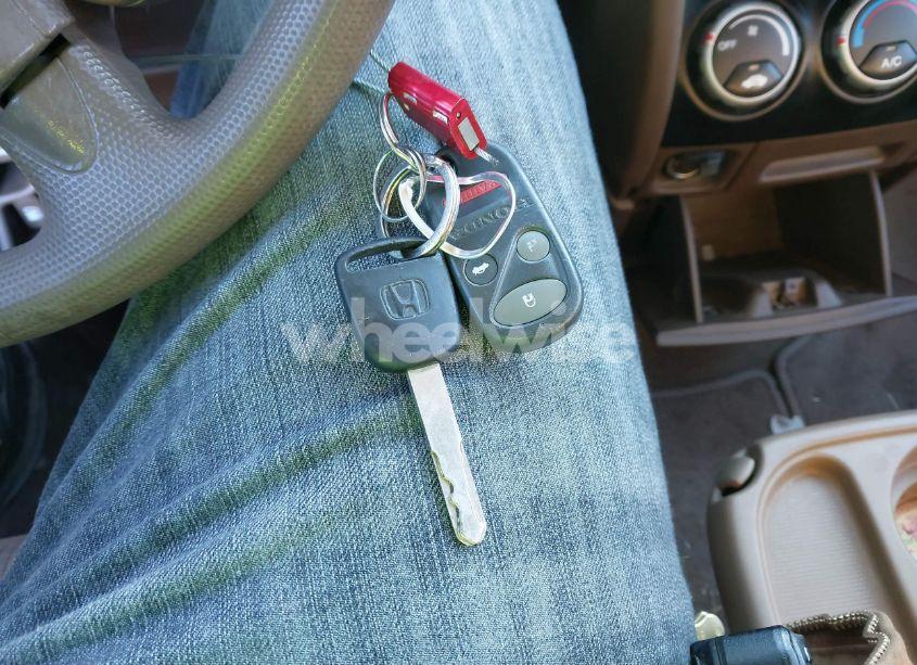 Photo 11 of 2002 Honda Cr-v LX (VIN JHLRD78442C072691)