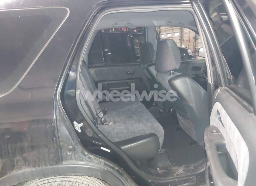 Photo 8 of 2003 Honda Cr-v LX (VIN JHLRD78443C037747)