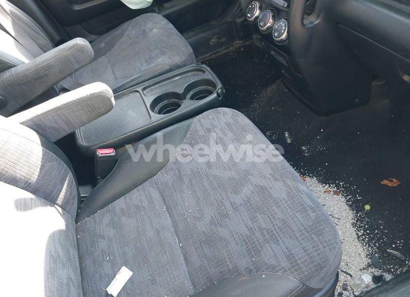 Photo 5 of 2004 Honda Cr-v LX (VIN JHLRD78464C026153)