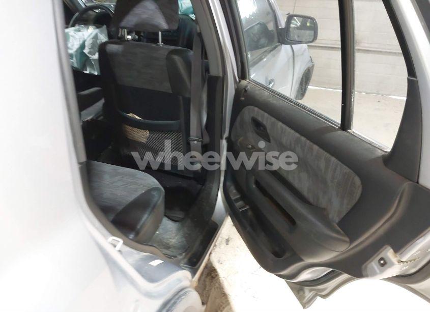 Photo 8 of 2004 Honda Cr-v LX (VIN JHLRD78464C036987)