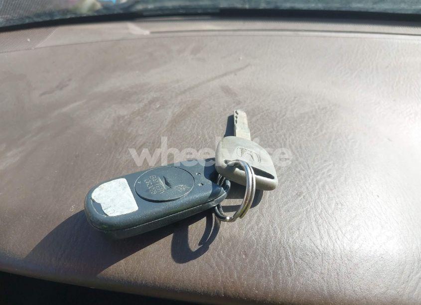 Photo 11 of 2002 Honda Cr-v LX (VIN JHLRD78492C020019)