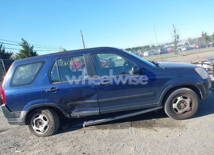 Photo 13 of 2002 Honda Cr-v LX (VIN JHLRD784X2C030722)