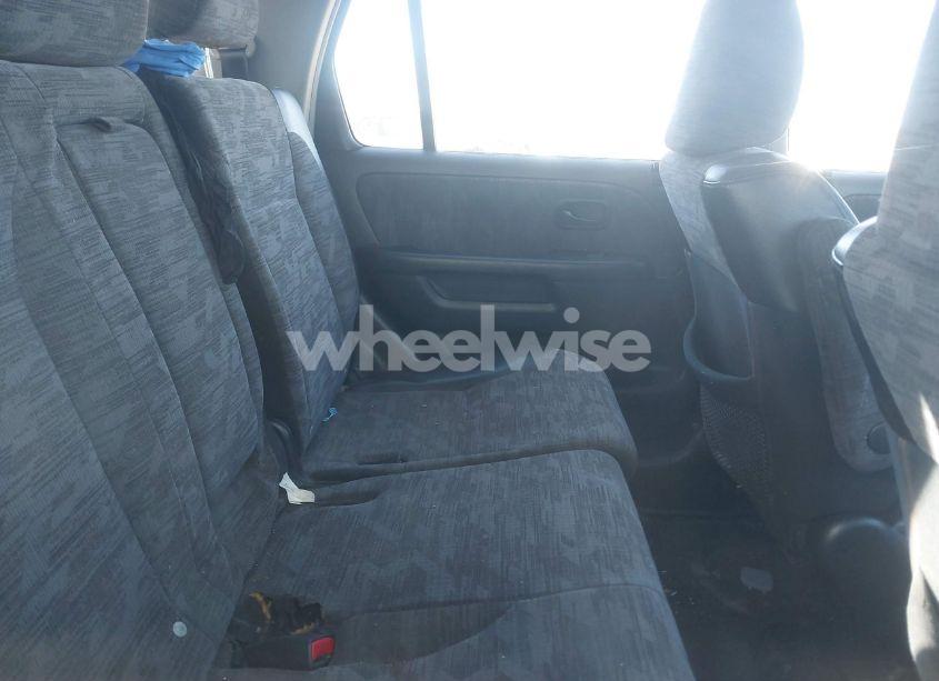 Photo 8 of 2002 Honda Cr-v LX (VIN JHLRD784X2C030722)