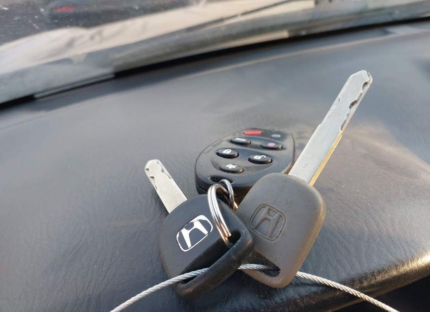 Photo 11 of 2003 Honda Cr-v LX (VIN JHLRD784X3C014604)