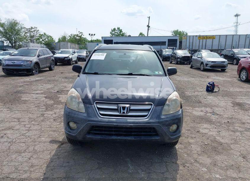 Photo 12 of 2005 Honda Cr-v LX (VIN JHLRD78515C040553)