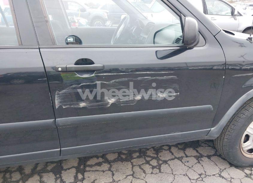 Photo 6 of 2005 Honda Cr-v LX (VIN JHLRD78515C057403)