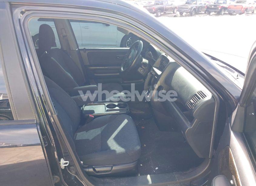 Photo 5 of 2005 Honda Cr-v LX (VIN JHLRD78535C031868)