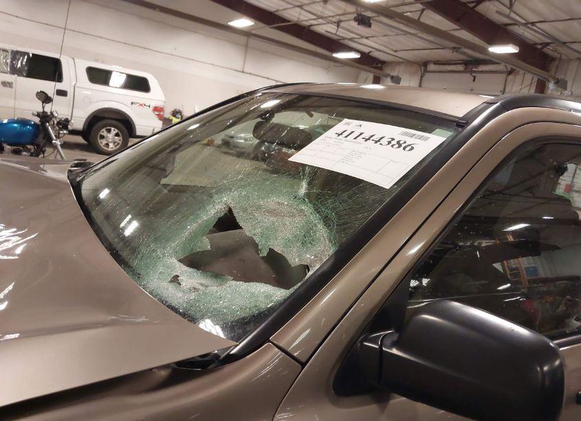 Photo 18 of 2005 Honda Cr-v LX (VIN JHLRD78535C054115)