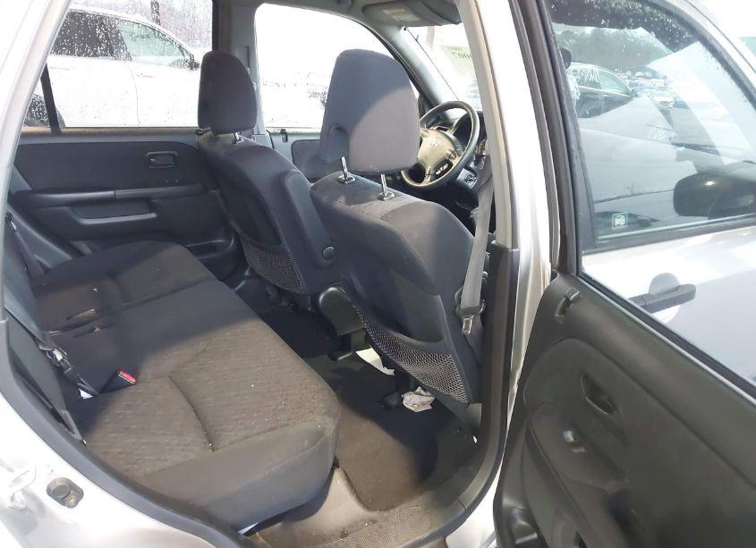 Photo 8 of 2005 Honda Cr-v LX (VIN JHLRD78545C045715)