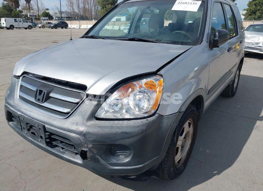 Photo 6 of 2005 Honda Cr-v LX (VIN JHLRD78545C046492)