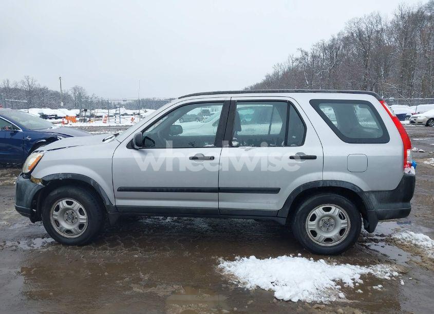 Photo 14 of 2005 Honda Cr-v LX (VIN JHLRD78545C050073)