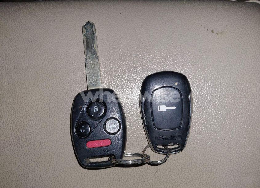 Photo 11 of 2005 Honda Cr-v LX (VIN JHLRD78545C054513)