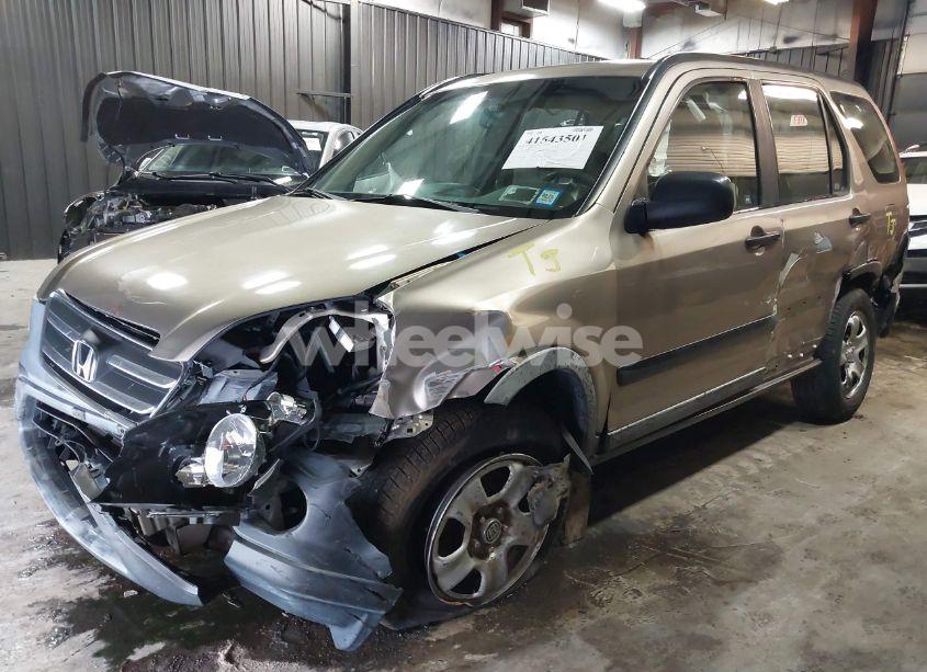 Photo 2 of 2005 Honda Cr-v LX (VIN JHLRD78545C054513)