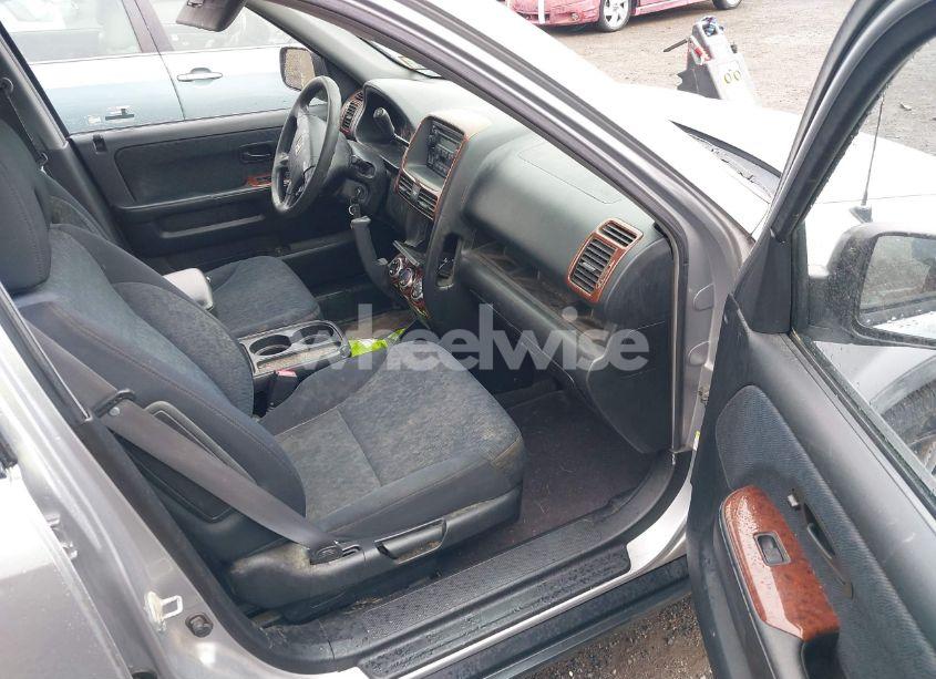 Photo 5 of 2005 Honda Cr-v LX (VIN JHLRD78575C006309)