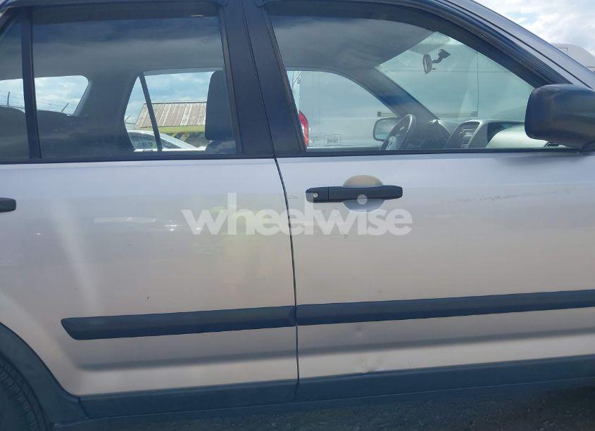 Photo 6 of 2005 Honda Cr-v LX (VIN JHLRD78585C044048)