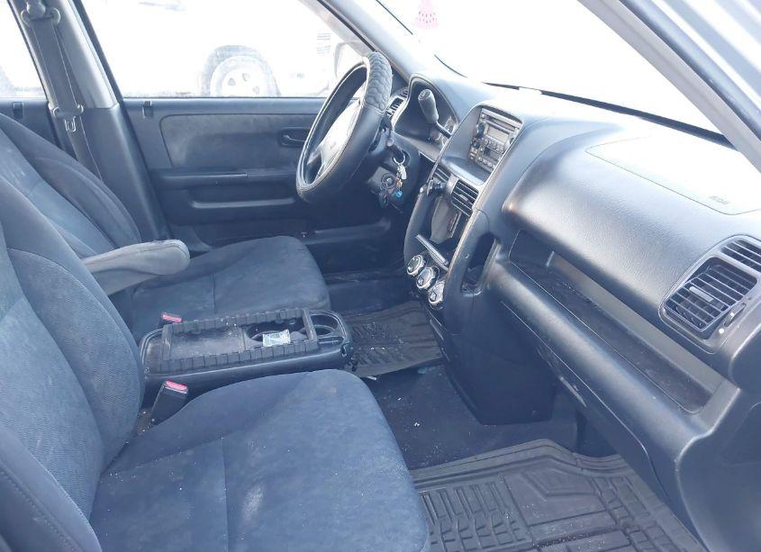 Photo 5 of 2005 Honda Cr-v LX (VIN JHLRD78595C001306)