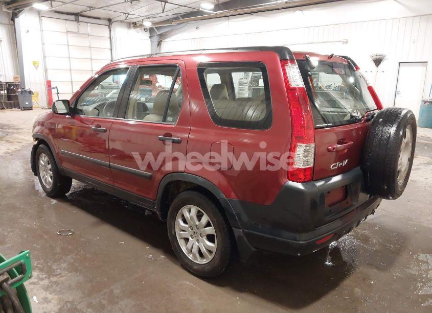 Photo 3 of 2005 Honda Cr-v LX (VIN JHLRD78595C057634)