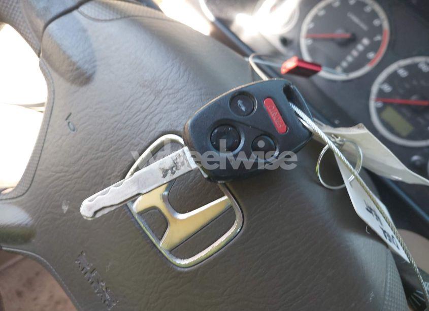 Photo 11 of 2005 Honda Cr-v LX (VIN JHLRD785X5C002268)