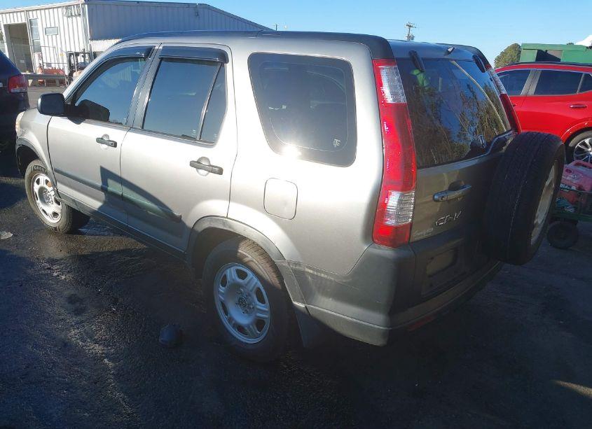 Photo 3 of 2005 Honda Cr-v LX (VIN JHLRD785X5C049574)
