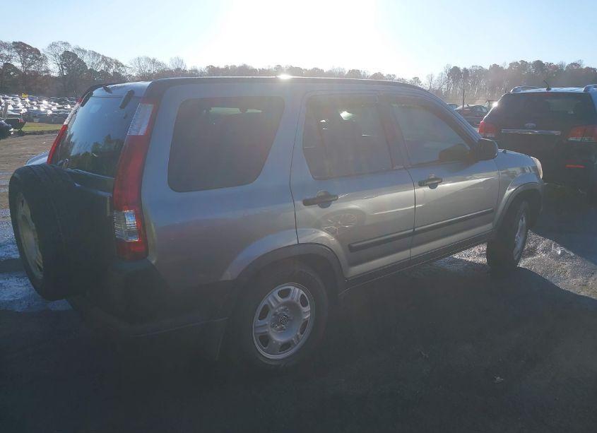 Photo 4 of 2005 Honda Cr-v LX (VIN JHLRD785X5C049574)