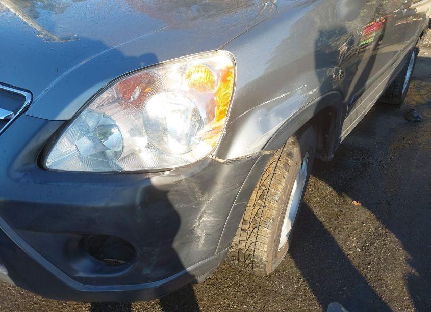 Photo 6 of 2005 Honda Cr-v LX (VIN JHLRD785X5C049574)