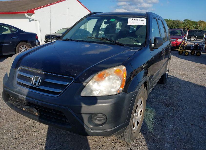 Photo 6 of 2005 Honda Cr-v LX (VIN JHLRD785X5C055889)