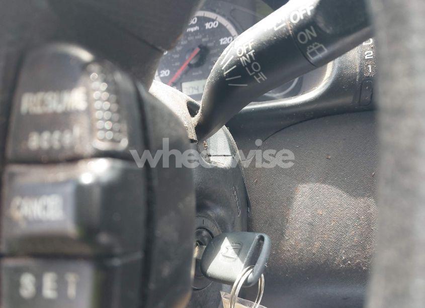 Photo 11 of 2002 Honda Cr-v EX (VIN JHLRD78802C007761)