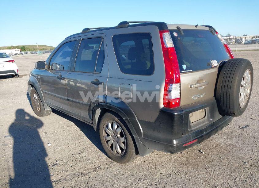 Photo 3 of 2005 Honda Cr-v EX (VIN JHLRD78805C009613)
