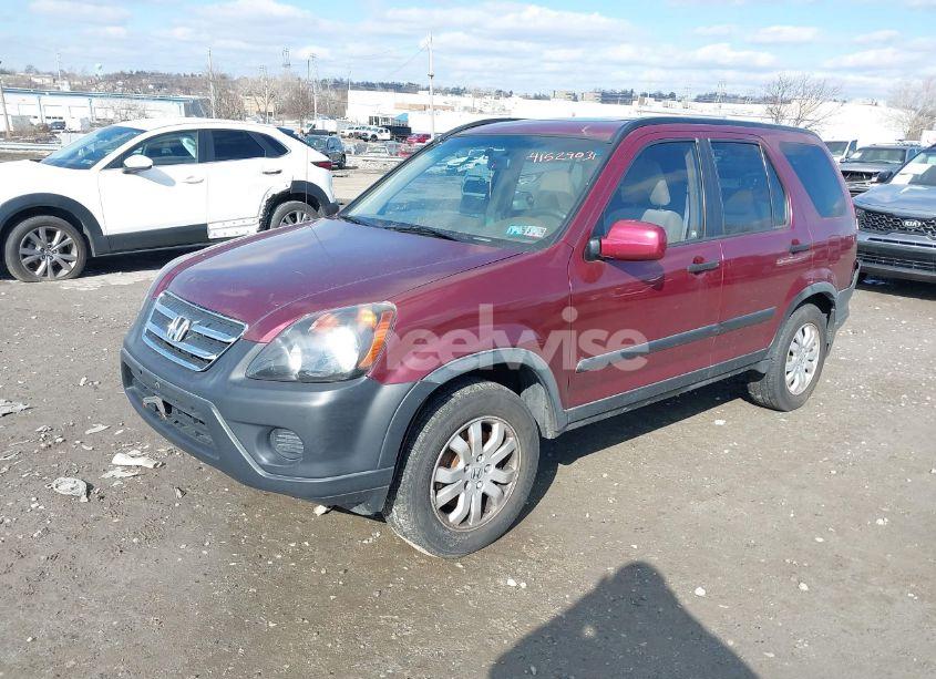 Photo 2 of 2005 Honda Cr-v EX (VIN JHLRD78805C033300)