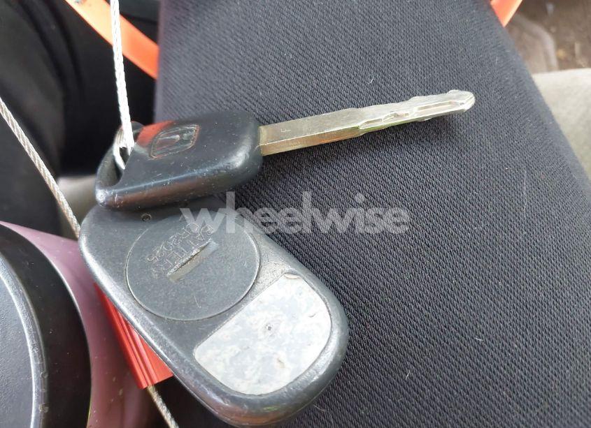 Photo 11 of 2002 Honda Cr-v EX (VIN JHLRD78812C021992)